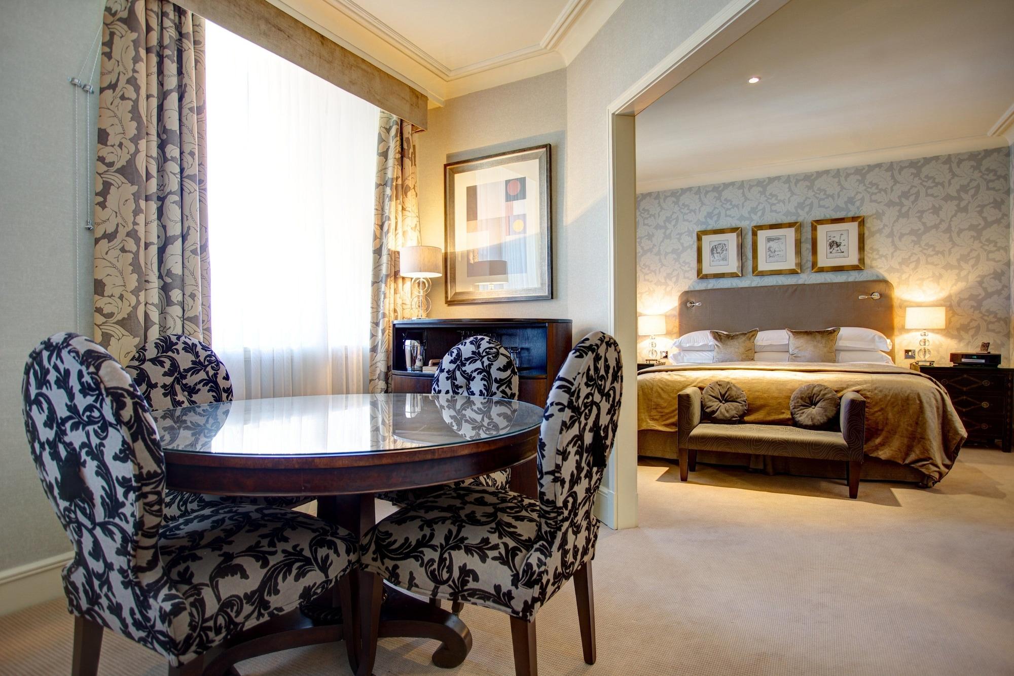 The Chester Grosvenor Luaran gambar A suite at the hotel